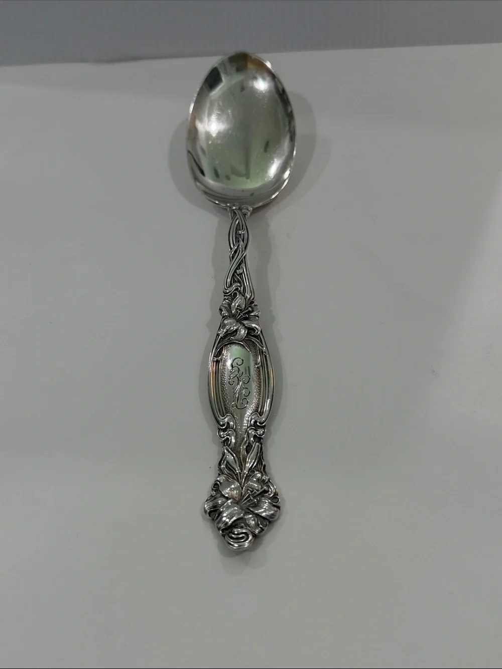 Antique Frontenac Sterling Silver 8.5